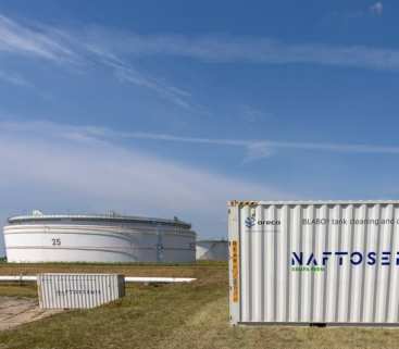 Naftoserwis wyczyścił zbiorniki ropy naftowej w bazach PERN avatar