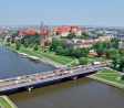 Gdy wzbiera Wisła, Kraków musi zamykać przelewy. Problemem jest cofka z kanalizacji