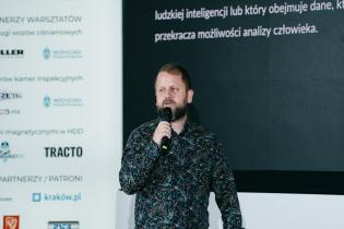 XXII Konferencja, Wystawa i pokazy Technologii Inżynieria Bezwykopowa 2025. Warsztaty Sztuczna inteligencja w praktyce inżynierskiej, Antoni Dmowski fot. Quality Studio dla www.inzynieria.com