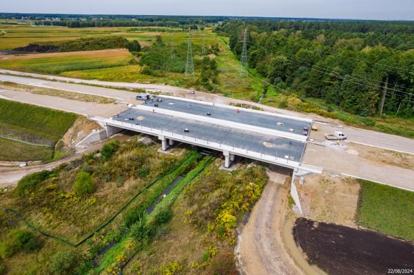 Zdjęcie Most MS-23 z dolnym przejściem dla zwierząt. Fot. GDDKiA