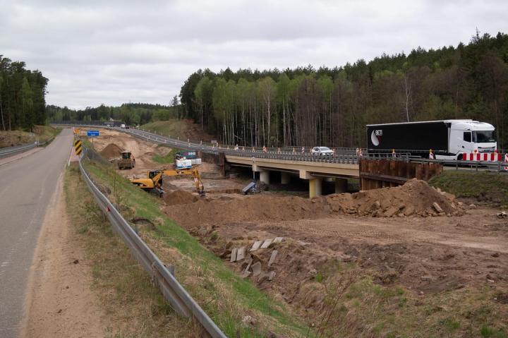 18 km drogi S16. Tak wygląda budowa po trzech miesiącach