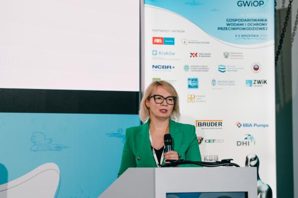Zdjęcie IV Kongres Gospodarowania Wodami i Ochrony Przeciwpowodziowej. Patrycja Wolińska-Bartkiewicz, Prezes Zakładu Wodociągów i Kanalizacji w Szczecinie. fot. Quality Studio dla www.inzynieria.com