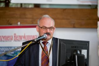 9. Konferencja, Wystawa i pokazy Technologii INŻYNIERIA BEZWYKOPOWA, Tomaszowice k. Krakowa, 2011 r. Dariusz Zwierzchowski - Centrum Badań i Certyfikacji. fot. Quality Studio dla www.inzynieria.com