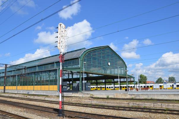 Zdjęcie Hala peronowa na stacji Legnica. Fot. Marta Pabiańska/PKP PLK