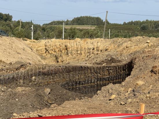 Zdjęcie Wycieczka na plac budowy posadowienia wysokich estakad oraz zabezpieczenia terenów osuwiskowych budowy S19 Babica-Jawornik, której wykonawcą jest INTERCOR Sp. z o.o. a inwestorem GDDKiA w Rzeszowie. / fot. Quality Studio dla www.inzynieria.com