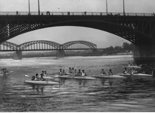 Most Księcia Józefa Poniatowskiego. Lipiec 1932 r. Fot. Narodowe Archiwum Cyfrowe