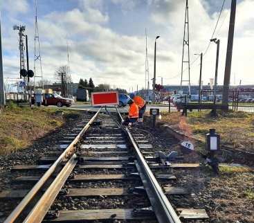 Avatar Ruszyły prace na linii kolejowej nr 108. Inwestycja za ponad 1 mld zł