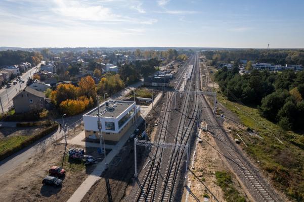 Zdjęcie Stacja Siewierz – nowy układ torowy i perony. Fot. Szymon Grochowski/PKP PLK