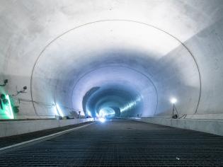 Budowa najdłuższego tunelu kolejowego na świecie. Fot. bbt-se
