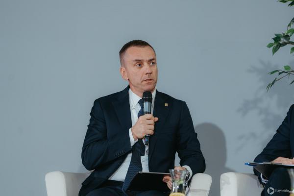 Zdjęcie IV Kongres Geoinżynieria i Budownictwo Podziemne. IV Kongres Geoinżynieria i Budownictwo Podziemne. Panel dyskusyjny pt. „Metro w Krakowie – wizja, potrzeby, wyzwania”. Rektor Politechniki Krakowskiej prof. dr hab. inż. Andrzej Szarata. fot. Quality Studio dla www.inzynieria.com