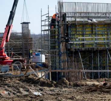 Wykopy, nasypy i prace mostowe. Tak powstaje odcinek S19