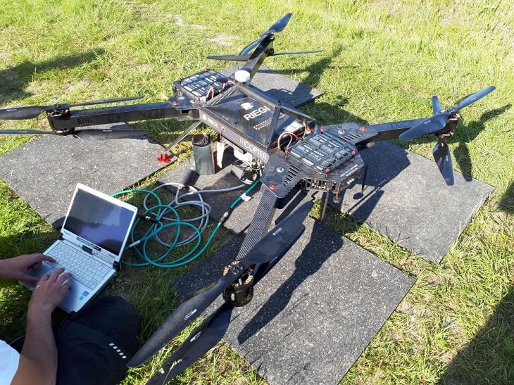 Drony jako narzędzia do pozyskiwania informacji o powierzchni terenu
