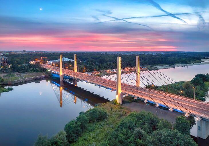 Most Milenijny we Wrocławiu. Fot. bbsferrari/Adobe Stock