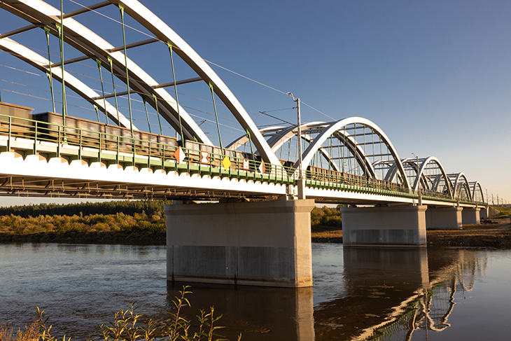 FOT. 4. | Most nad Bugiem na odcinku Sadowno–Czyżew. Fot. Szymon Grochowski/PKP PLK 
