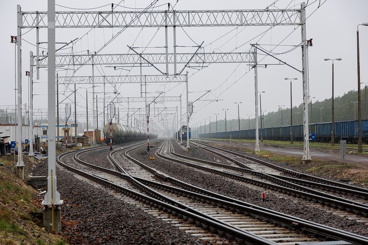 Składy towarowe w porcie Świnoujście. Fot. Robert Stachnik/PKP PLK