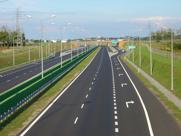Autostrada A2. Fot. Acubens / Wikipedia Commons