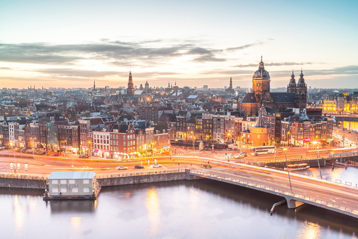 Amsterdam. Fot. fotolupa / Shutterstock