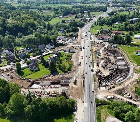 Zakopianka. Przygotowania do przebicia tunelu w Krzyszkowicach