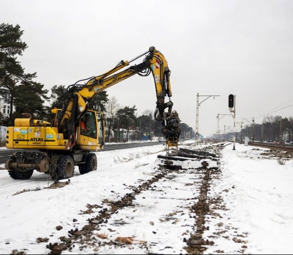 Warszawa Wawer–Otwock: rozpoczęły się prace w terenie. Inwestycja za 1,7 mld zł 