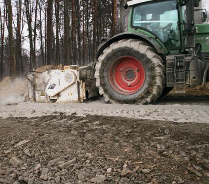 Metoda katalityczno-fizyczna do ulepszenia drogi leśnej