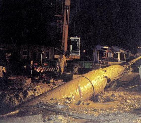 HDD Project in Gdańsk (2000). HDPE pipe DN 1200, lenght 525 m.