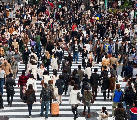 Najbardziej zatłoczone skrzyżowanie na świecie - Shibuya, Tokio, Japonia. Fot. Shutterstock