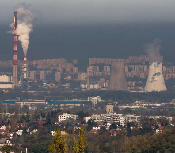 Małopolska: 31 gmin ukaranych za niedostateczną walkę ze smogiem. Fot. Tomasz Mazon/Shutterstock