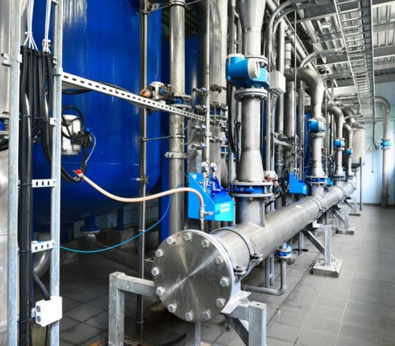 W oczyszczalni w Grudziądzu rozbudują infrastrukturę magazynującą pozyskiwany biogaz. Fot.  Aleksey Stemmer/Shutterstock