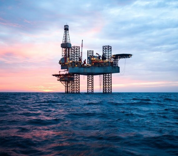 Produkcja ropy ze złoża B8 ma się rozpocząć w I kwartale 2019 r. Fot. Lukasz Z / Shutterstock