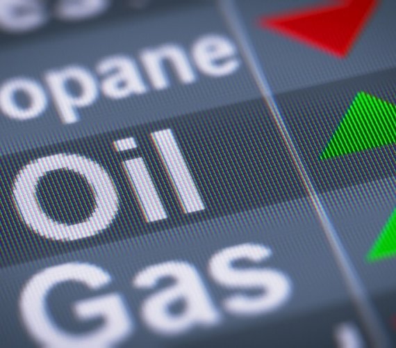 Zmiana taryfy jest konsekwencją m.in. wzrostu cen ropy naftowej na globalnym rynku. Fot. Pavel Ignatov / Shutterstock