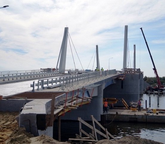Zwodzony most na Wyspę Sobieszewską w Gdańsku. Fot. DRMG, źródło: UM Gdańsk