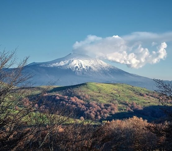 Wulkan Etna. Fot ollirg / Adobe Stock