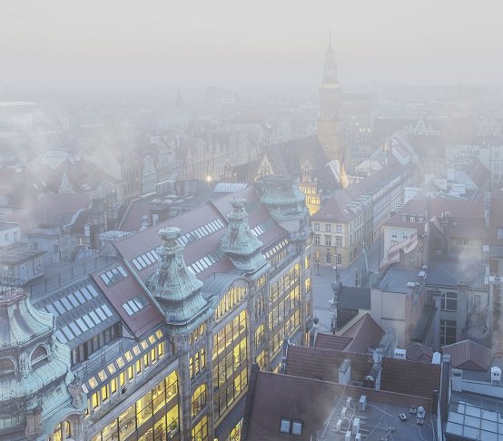 Smog we Wrocławiu. Fot. Piotr Mitelski / Adobe Stock