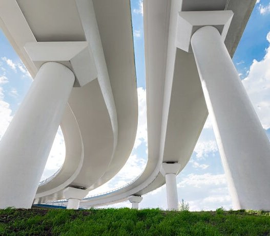 Budowa mostów w Polsce. Fot. Yury Gubin/Adobe Stock