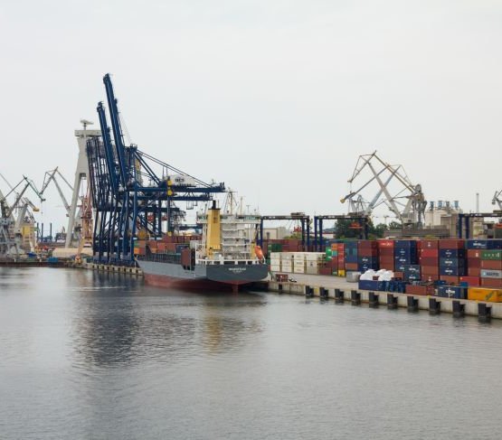 Port Gdynia. Fot. Adobe Stock /Jakacki