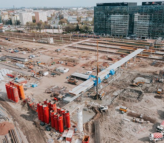 FOT. 1. | Dworzec Warszawa Zachodna - widok placu budowy (maj 2021)