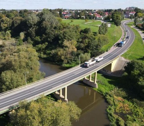 Most w ciągu DK82 w Łęcznej. Fot. GDDKiA