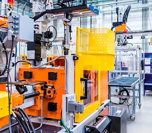 Budowa maszyn, stanowisk i linii produkcyjnych — rola automatyzacji w przemyśle