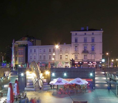 Plac Stulecia w Sosnowcu. Fot. Marcin Gola/wikimedia
