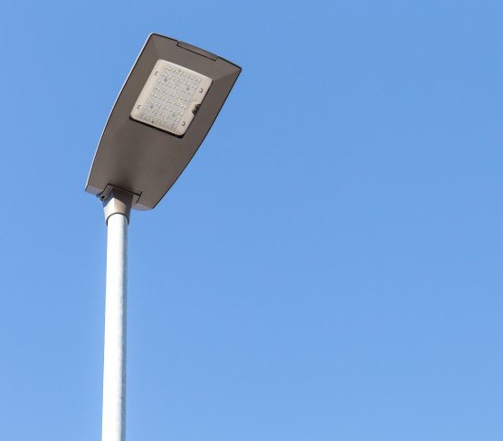 Tauron: 70% oszczędności energii po wymianie lamp sodowych na LED
