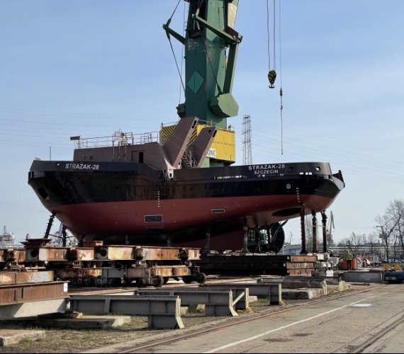 Nowy statek pożarniczy dla portów Szczecin i Świnoujście