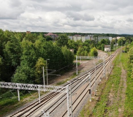 Linia kolejowa nr 142 w Katowicach Kostuchnie. Fot. Adam Roik/PKP PLK