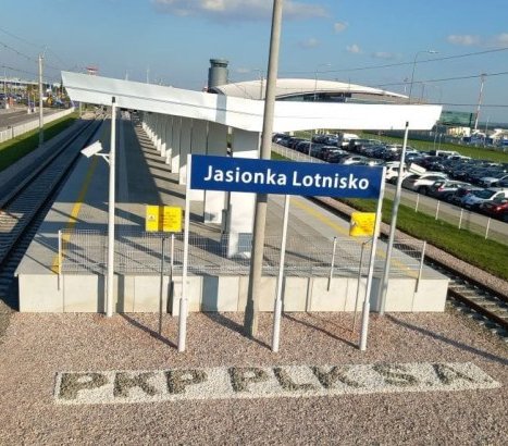 Stacja kolejowa Jasionka Lotnisko. Fot. PKP PLK