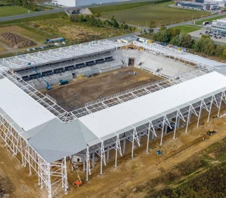 Budowa stadionu miejskiego w Opolu. Fot. Stadion Opolski
