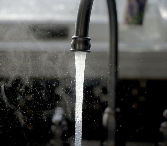 Na czym polega dezynfekcja termiczna w instalacji wodnej?