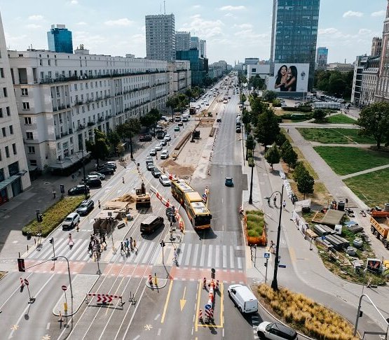 Postępy prac na kontrakcie tramwajowym wzdłuż ul. Marszałkowskiej w Warszawie