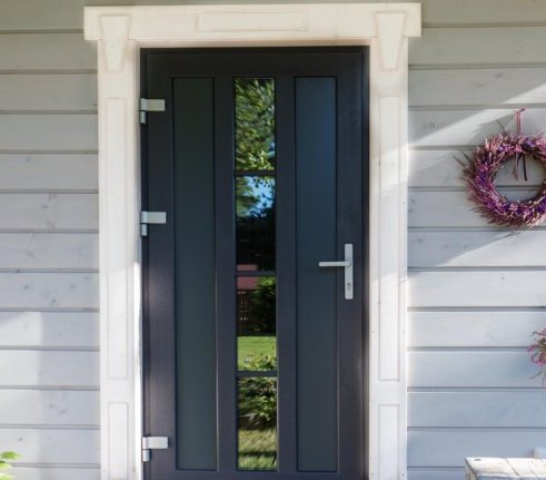 Jak dobrze dobrać drzwi zewnętrzne do domu?