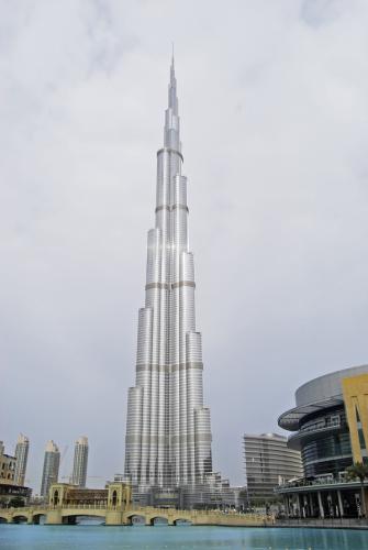 Posadowienie najwyższego budynku świata - Burj Khalifa