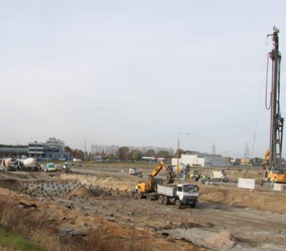 Plac budowy na terenie gdańskiej rafinerii. Fot. Lotos S.A.
