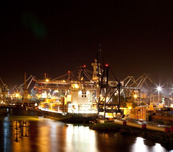 Port w Gdyni. Fot. inzynieria.com